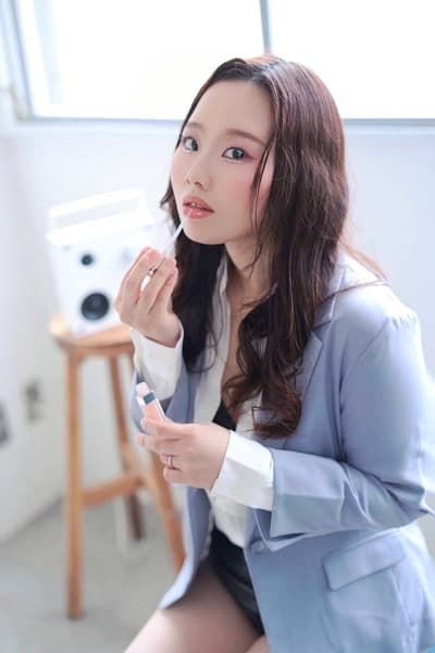 みん